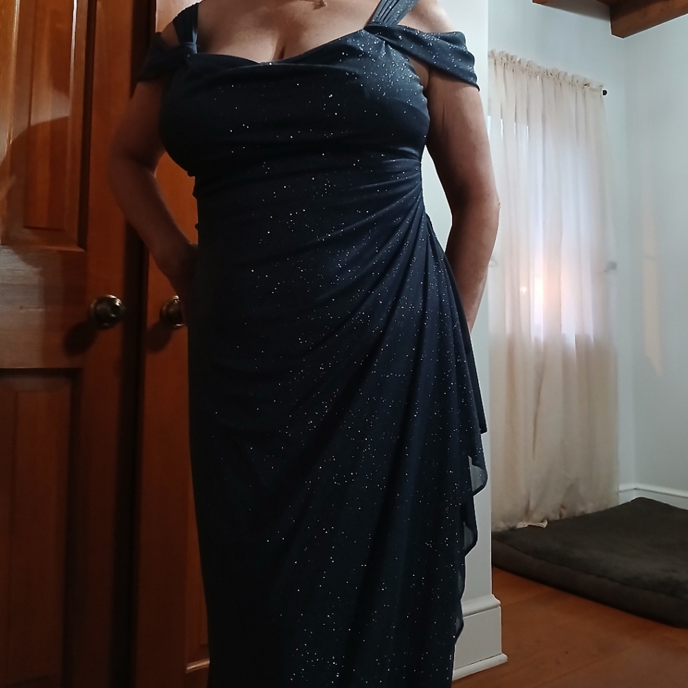 Alex Evenings cold shoulder gown